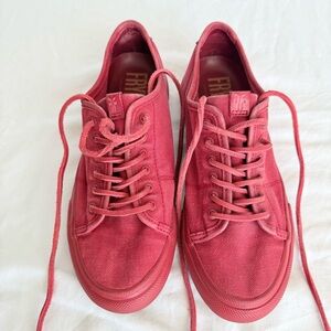 Women’s Frye Gia Genuine Leather Laces on Red Canvas Sneakers